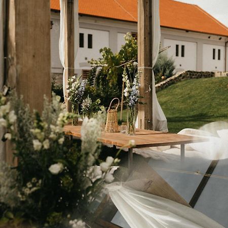 Oblik Resort Louny Exterior photo