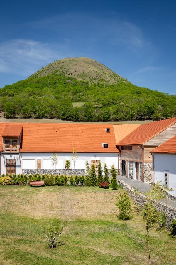 Oblik Resort Louny Exterior photo